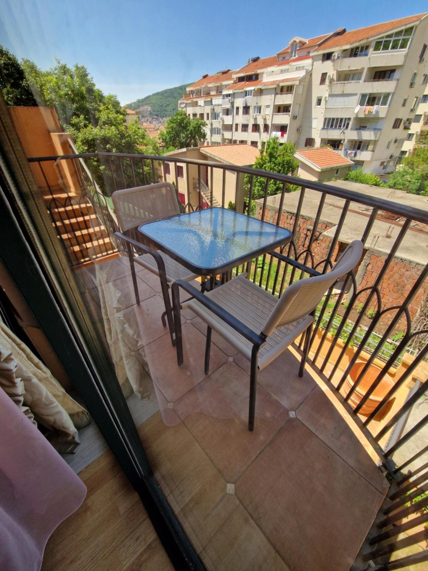 Guest House Damjana Budva Luaran gambar