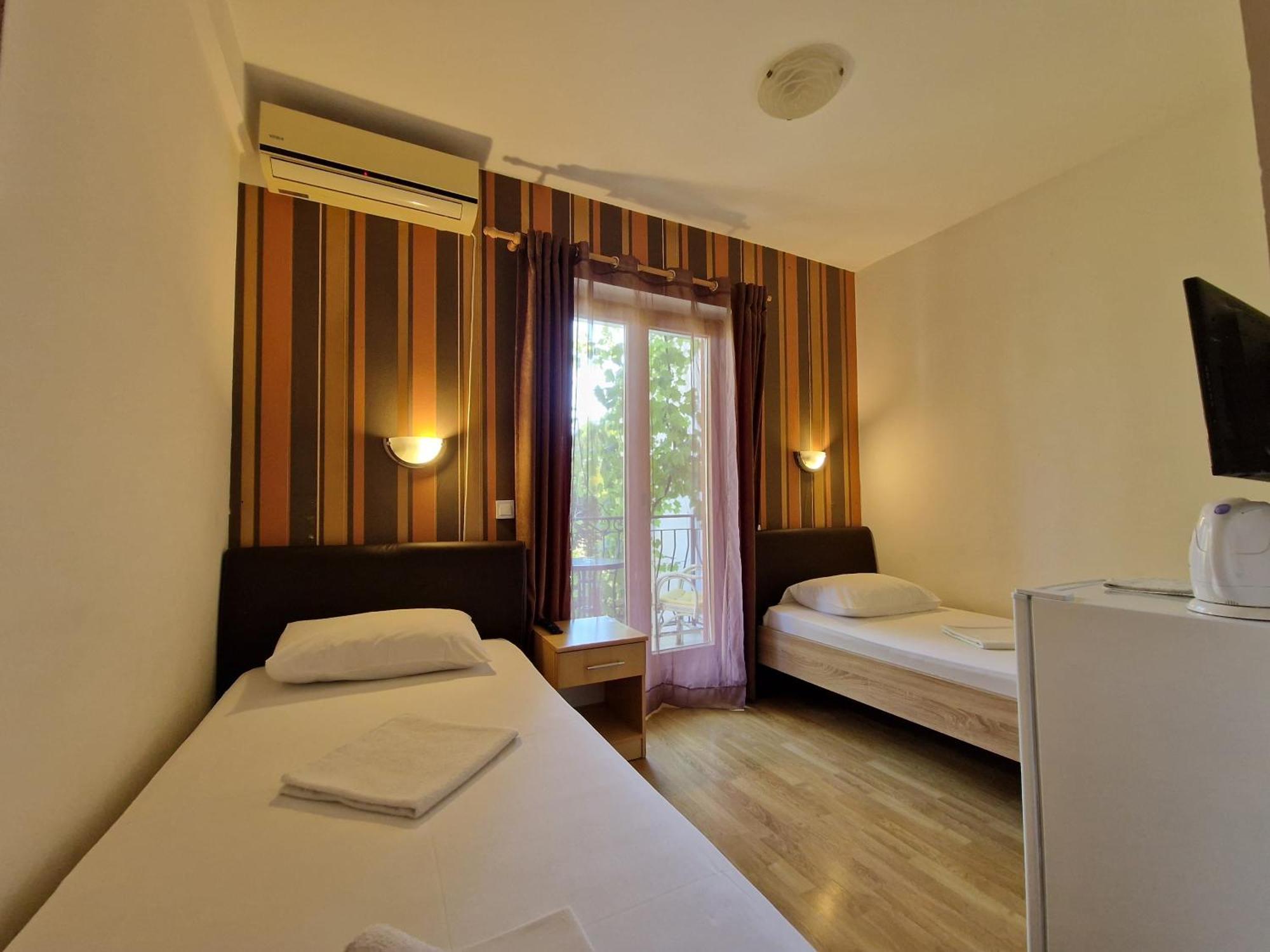 Guest House Damjana Budva Bilik gambar