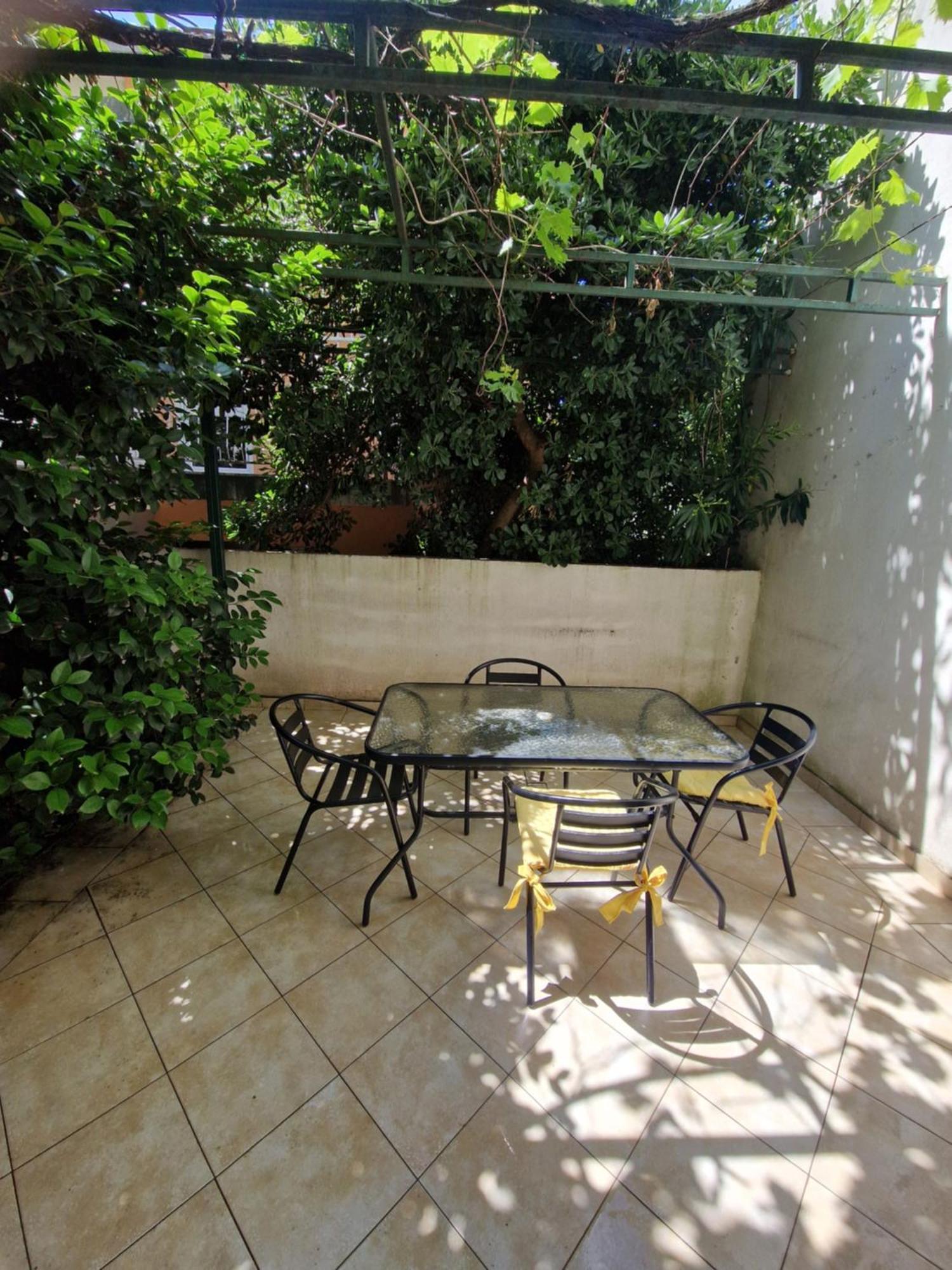 Guest House Damjana Budva Bilik gambar